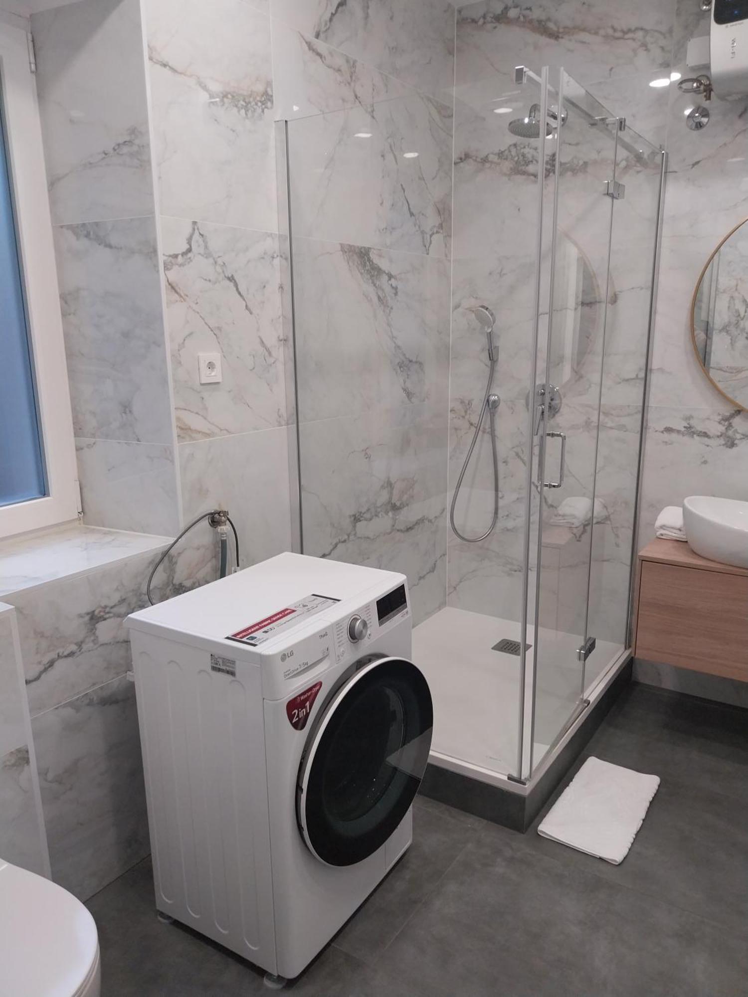 Area2 Center Luxury Apartment Rijeka Ngoại thất bức ảnh